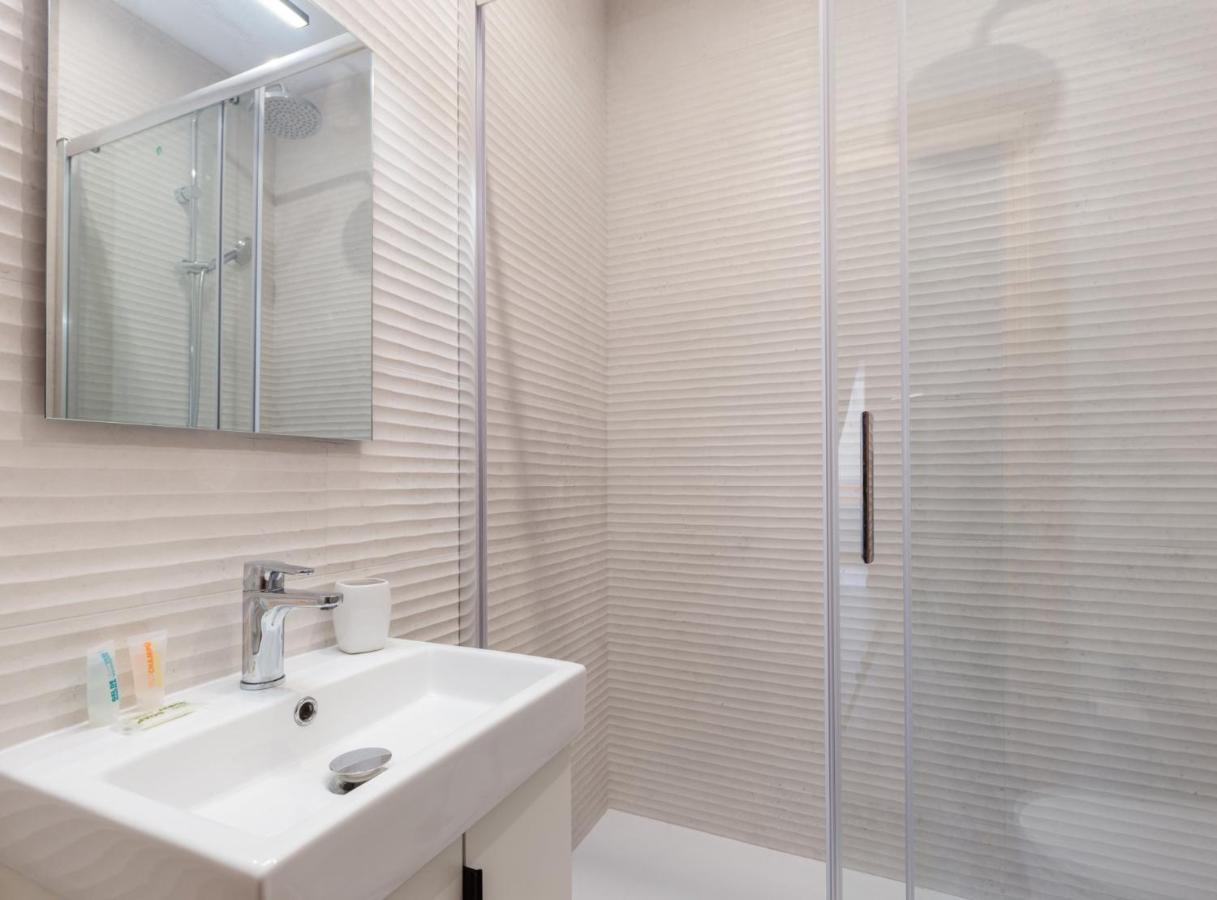 Spacious Doubleroom Apartment At Sants Barselona Dış mekan fotoğraf